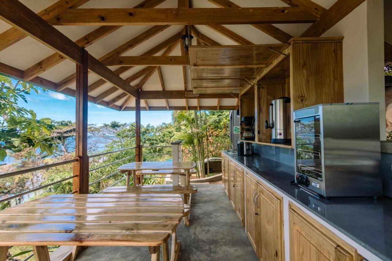 Paradise Chalets Yoga & Wellness タカマカ エクステリア 写真